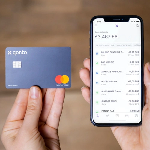 Los pagos realizados con tarjetas Qonto aparecen en tiempo real en la app del administrador.